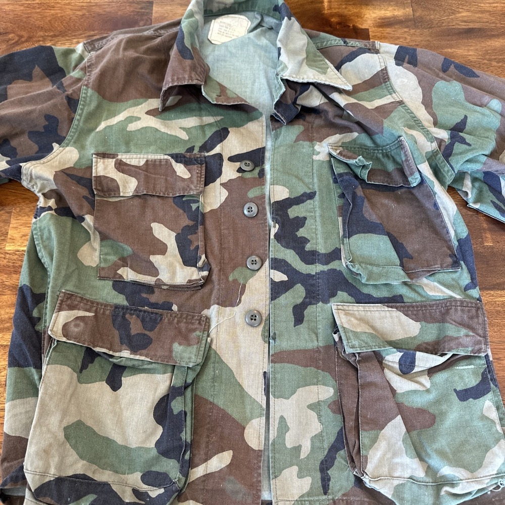 US Army Shirt Field Jacket Medium Woodland Camo